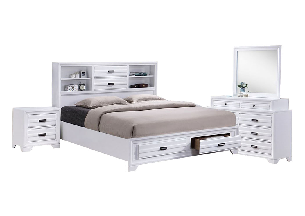 Ivan Smith Aslinn White Full Bedroom Set